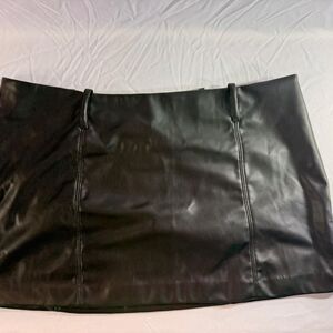 Divided Women's Black Skirt